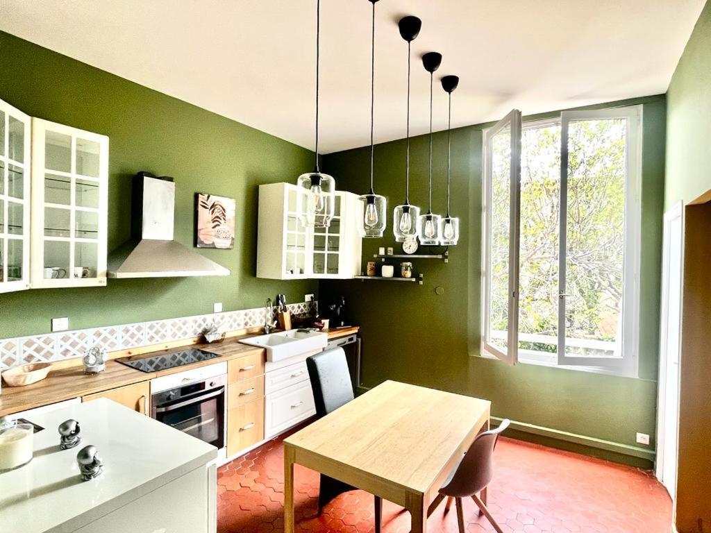 Apartament Un Moment Suspendu Aix-en-Provence Zewnętrze zdjęcie